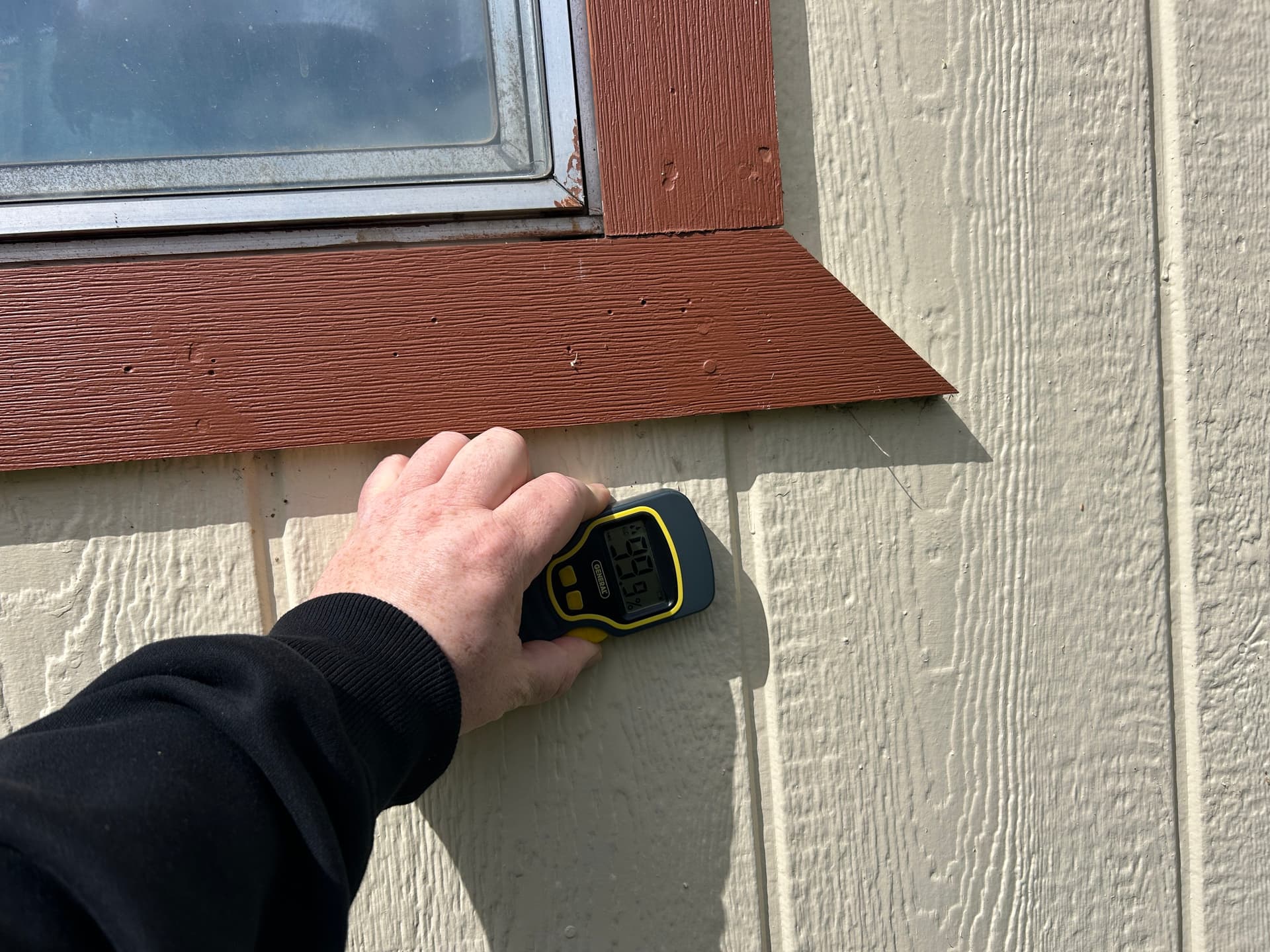 Rotten Siding, Failed Windows and a Free Window Deal This Summer image