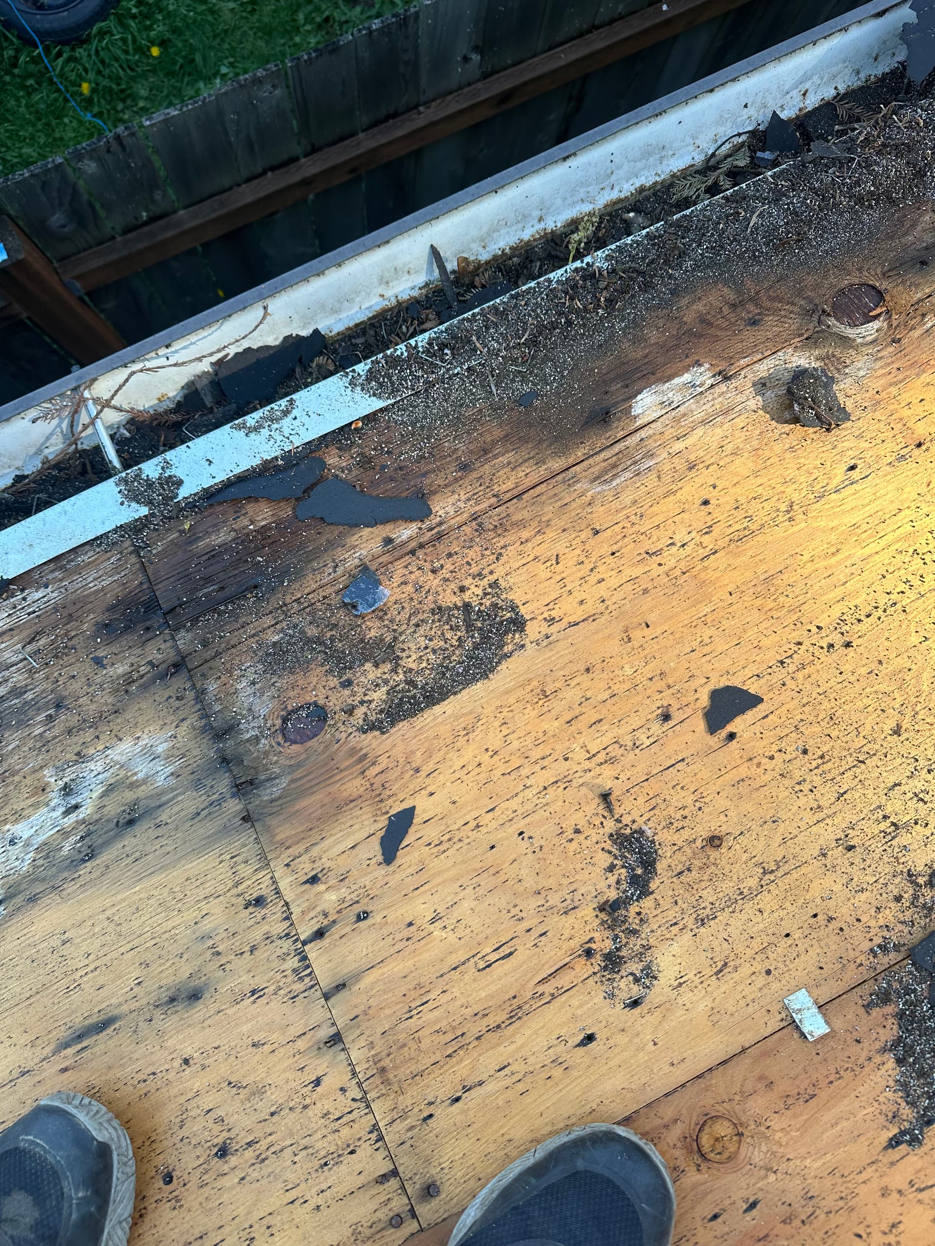 Full Roof Replacement With Rotten Decking and Structural Repairs
