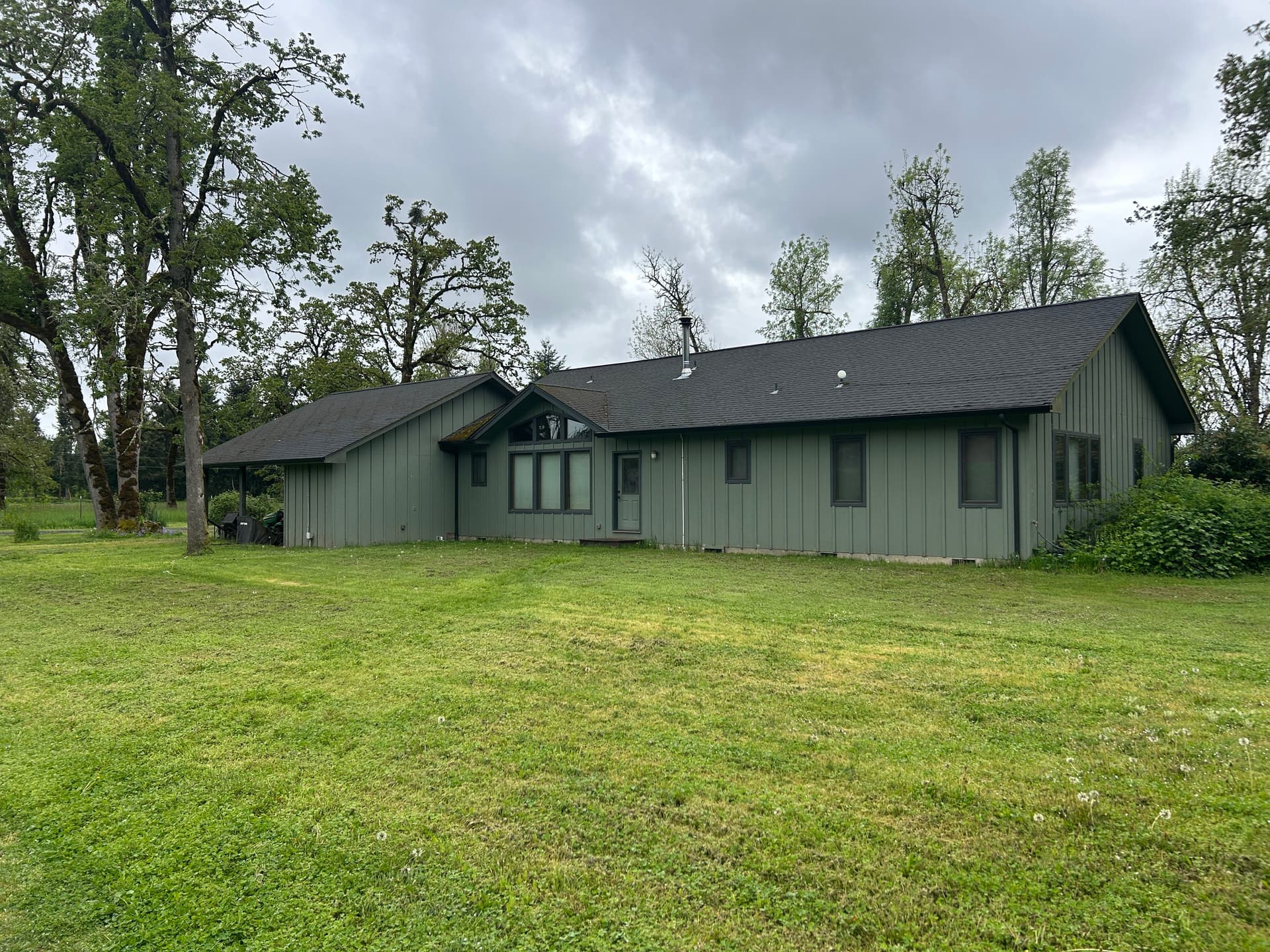 Gallery photos for Storm Damage Found on a 47-Square Rural Roof Inspection: Image #3