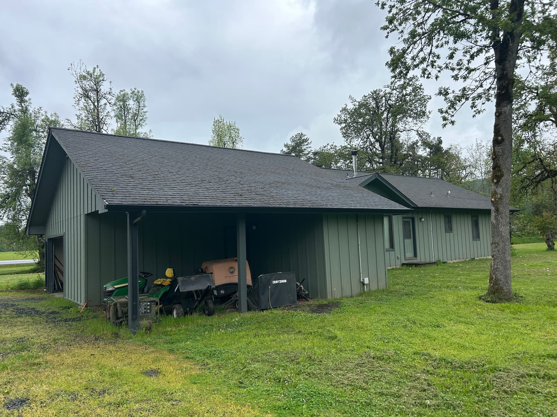 Gallery photos for Storm Damage Found on a 47-Square Rural Roof Inspection: Image #2